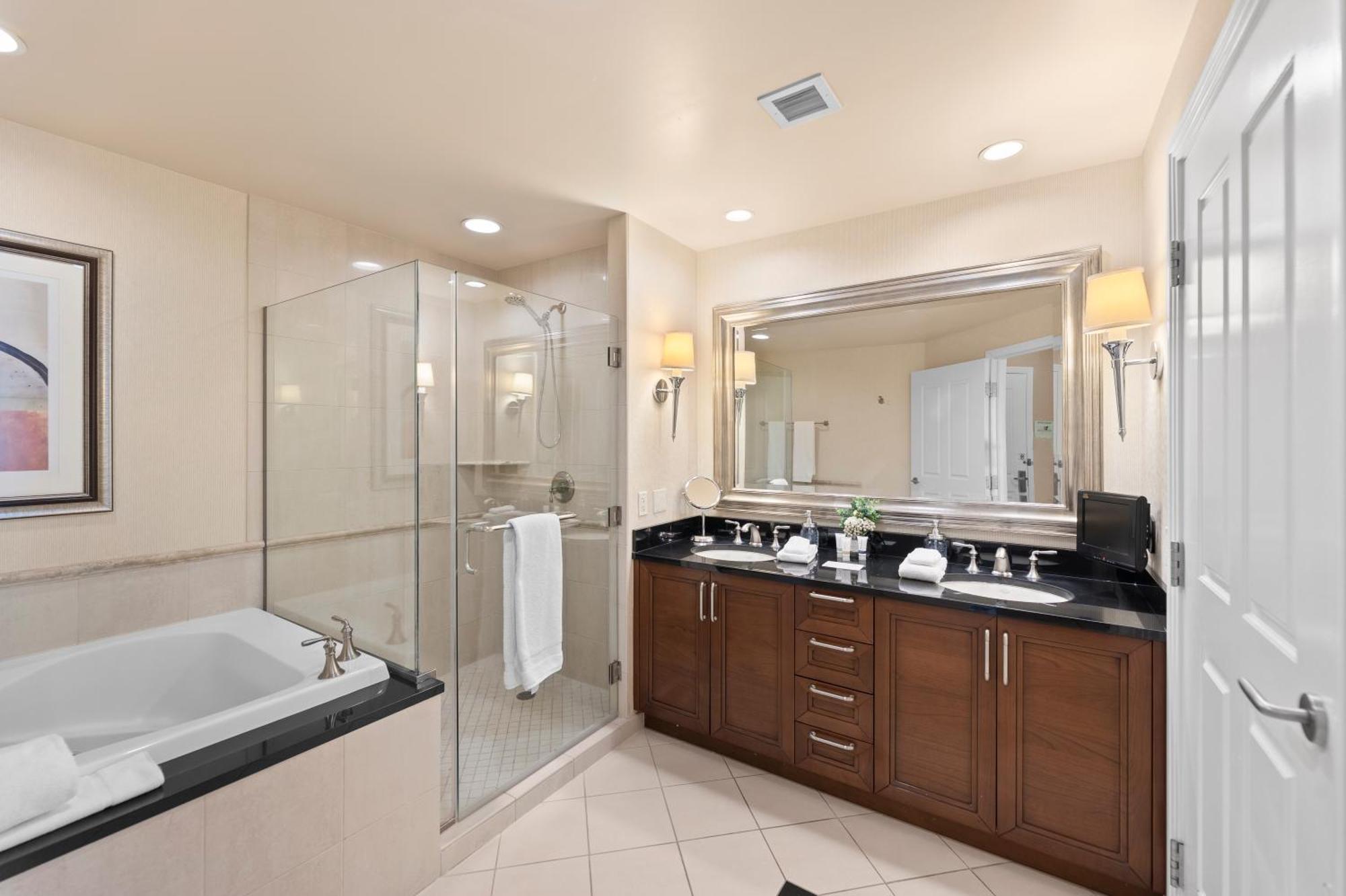 Lucky Gem Penthouse & Luxury Suites At Signature Resort, Balcony Strip View 2605 Las Vegas Exterior photo