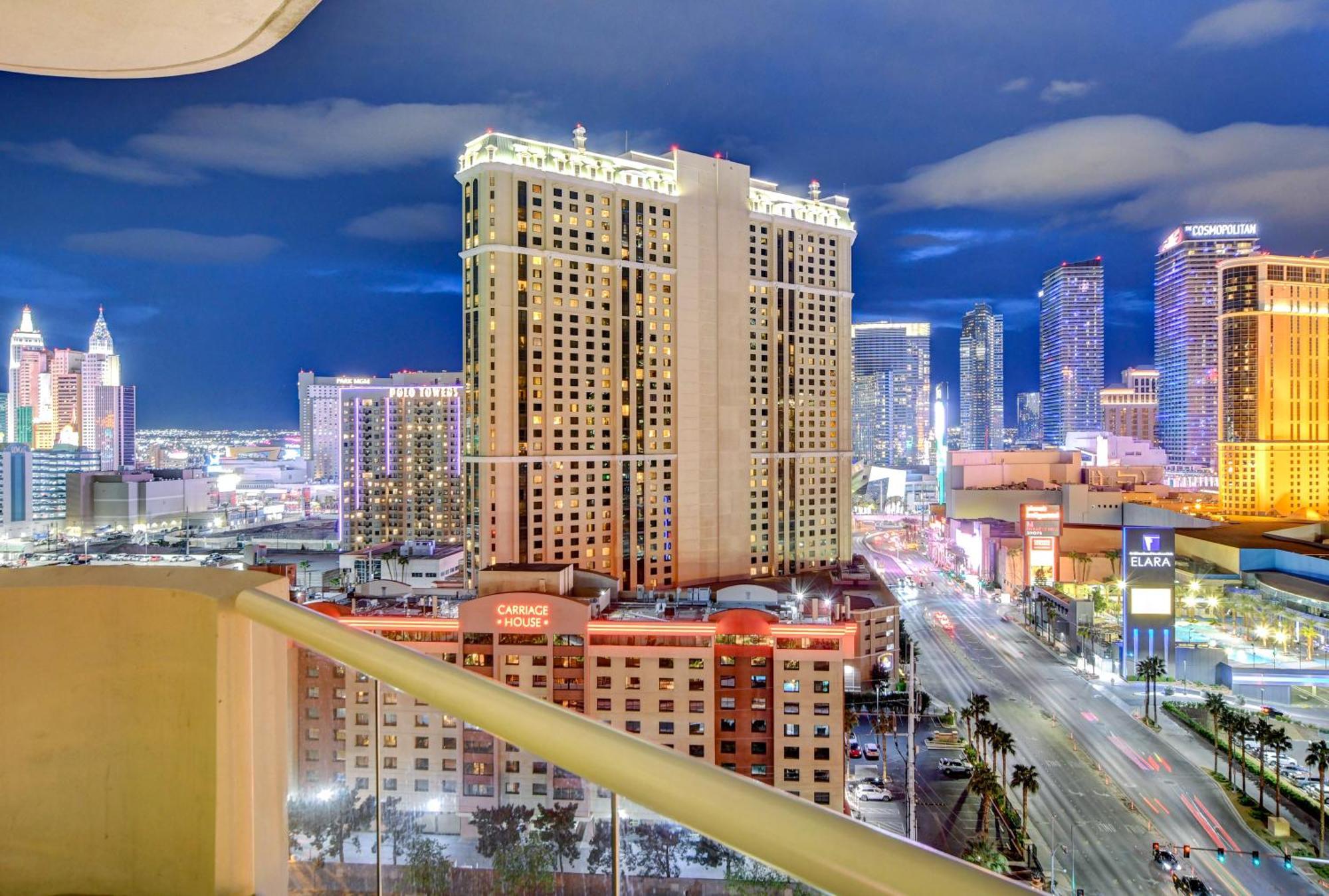 Lucky Gem Penthouse & Luxury Suites At Signature Resort, Balcony Strip View 2605 Las Vegas Exterior photo