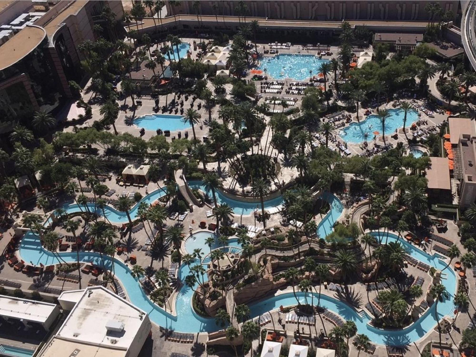 Lucky Gem Penthouse & Luxury Suites At Signature Resort, Balcony Strip View 2605 Las Vegas Exterior photo